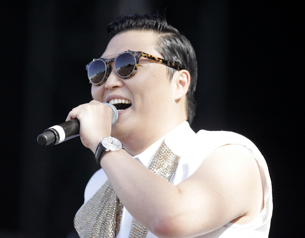 Wat is het vermogen van PSY?